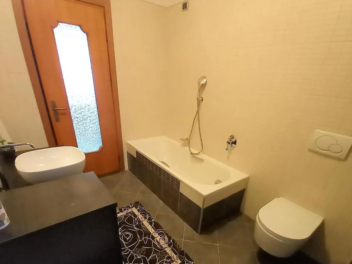 Belvilla By Oyo Bellavista Marone Appartement